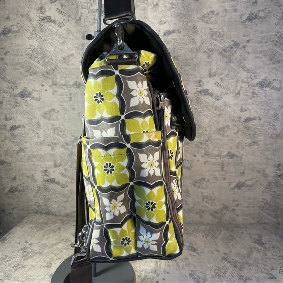 Petunia Pickle Bottom diaper bag/ backpack - Picture 5 of 14